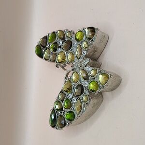 Vintage Jeweled Enameled Butterfly Trinket Box Magnetic Closure Green Rhinestone